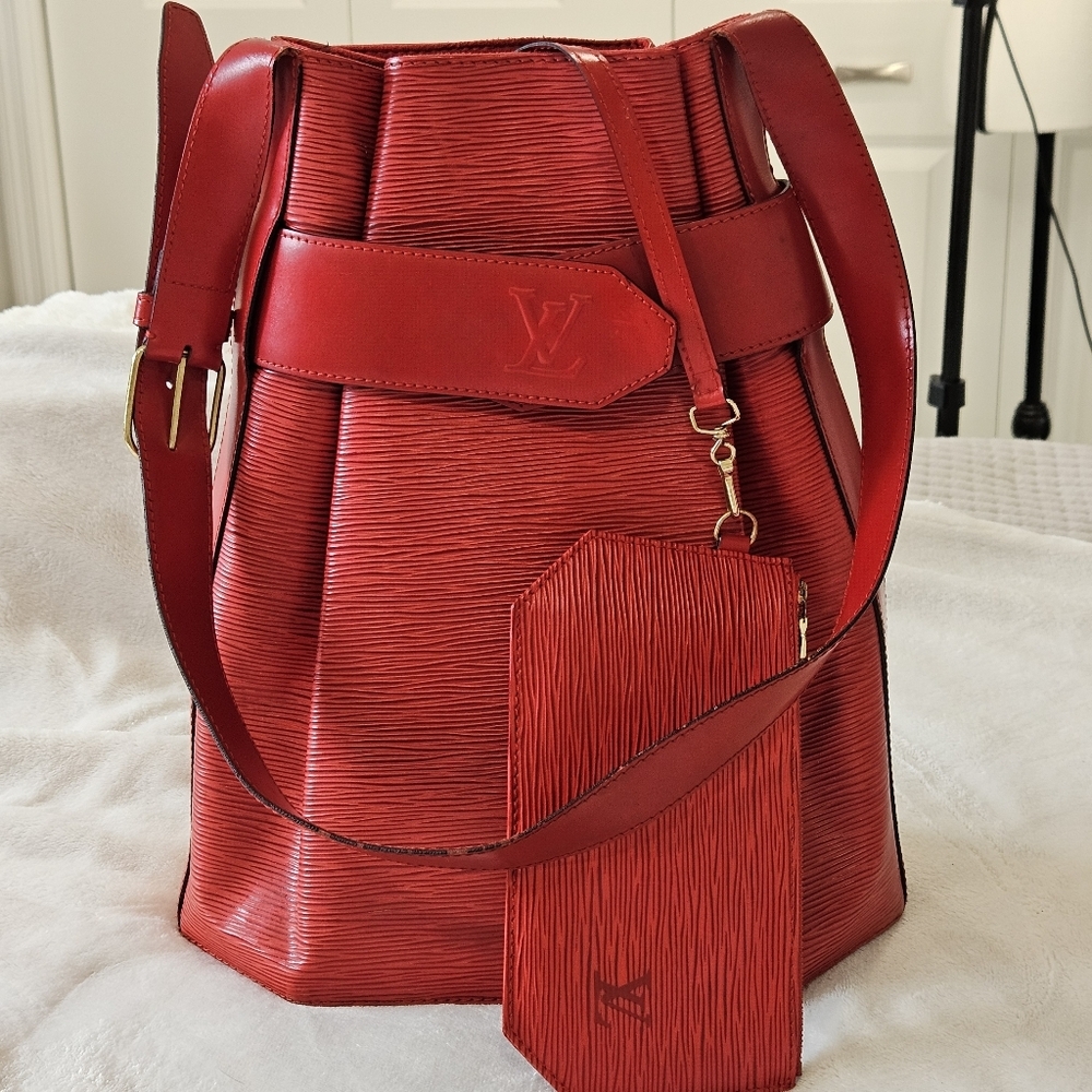 COPY - Louis Vuitton Vintage Epi Sac D'Epaule Shoulder Bag Red Leather